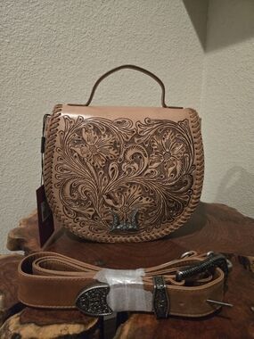 Hand-Tooled Floral Saddle Shoulder Bag in Tan Leather